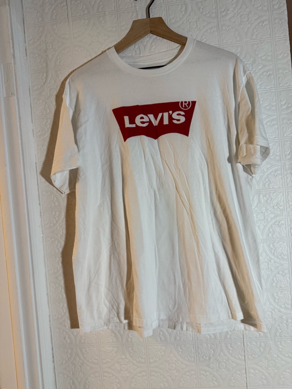 Levi's White Short-Sleeve Tee with Red Logo